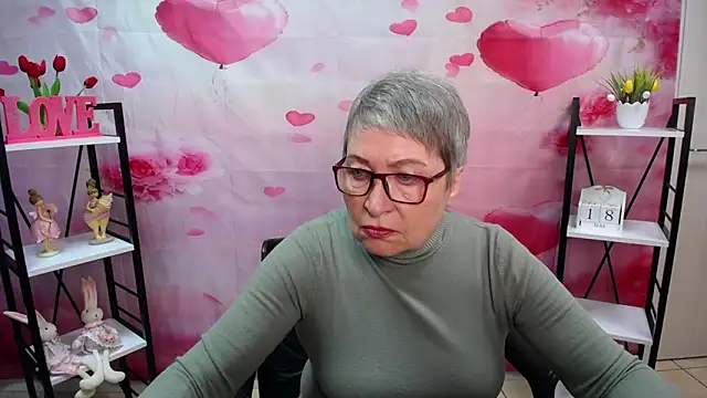 Snapshot of OlgaLuck chatting on May 2026 05:02:02 AM OlgaLuck online show from May 2026 05:02:02 AM