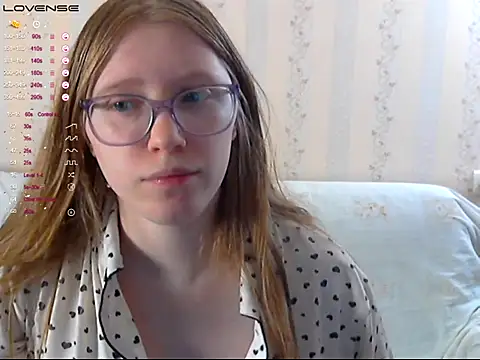 LustfulSarah online show from December 2025 10:14:01 PM