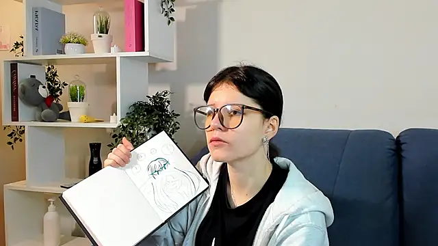 Snapshot of ShanaHearns chatting on November 2025 07:33:02 AM ShanaHearns online show from November 2025 07:33:02 AM