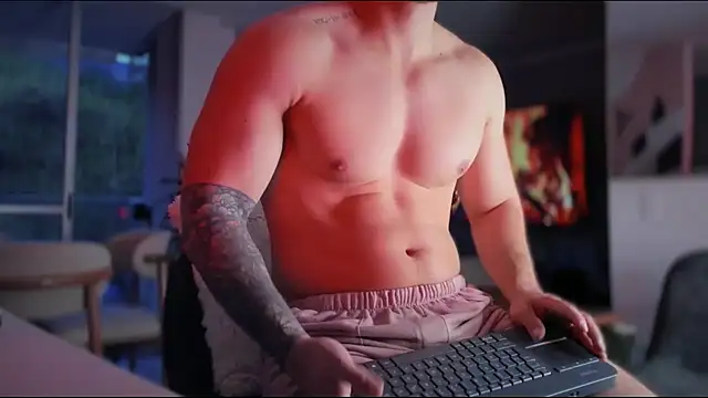 Valenthino Salvatore online show from February 2026 11:12:01 PM