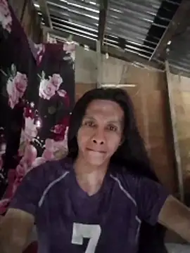 Snapshot of lovelycarla32 chatting on December 2025 03:00:01 AM lovelycarla32 online show from December 2025 03:00:01 AM