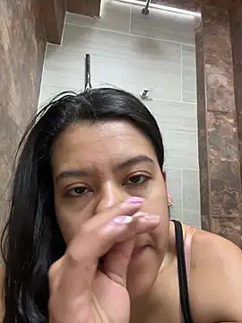 daniistar1 online show from January 2026 02:12:02 PM