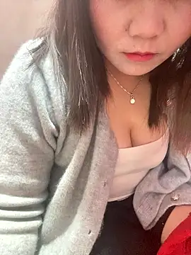 One-two22 online show from January 2026 12:10:01 PM