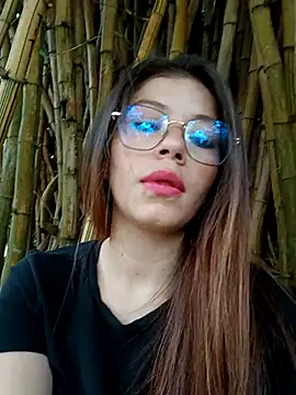 Snapshot of Renata_Honey chatting on November 2025 05:38:01 PM Renata Honey online show from November 2025 05:38:01 PM