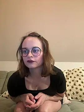 norafack33 online show from February 2026 06:19:01 PM