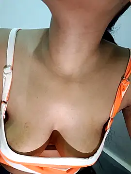 Daily lust online show from May 2026 06:58:01 PM