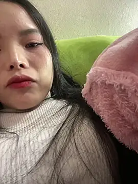 Snapshot of Hong8999 chatting on November 2025 11:57:02 AM Hong8999 online show from November 2025 11:57:02 AM