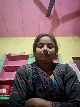 Snapshot of Pooja_hote chatting on November 2025 09:14:02 PM Pooja hote online show from November 2025 09:14:02 PM