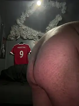 Snapshot of Hairy_fantasy69 chatting on March 2026 08:45:02 PM Hairy fantasy69 online show from March 2026 08:45:02 PM