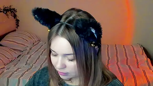 Lilovila online show from June 2026 06:07:01 PM