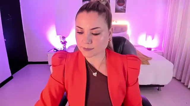 Violeta Hotter online show from December 2025 11:19:01 AM