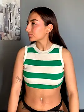 ZoeJohnson Pink online show from November 2025 03:01:02 PM