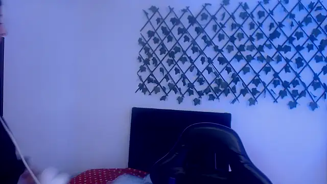 dulcinea77gp online show from February 2026 03:35:02 AM