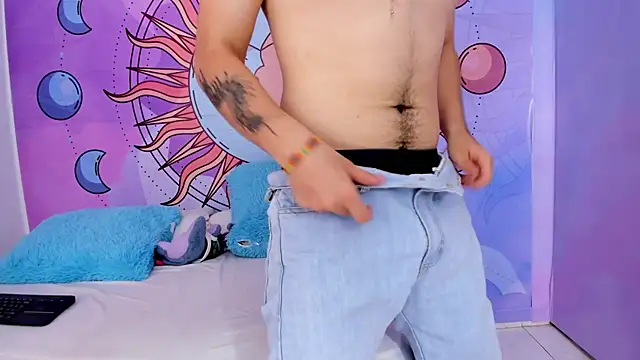 Snapshot of Dantee_Dark chatting on December 2025 05:53:02 PM Dantee Dark online show from December 2025 05:53:02 PM
