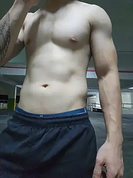 Valerious180 online show from June 2026 05:18:02 PM