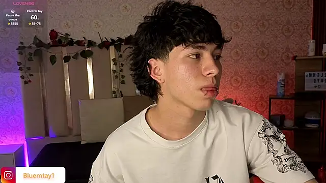 Snapshot of kaelwolf_tay chatting on February 2026 07:25:02 PM kaelwolf tay online show from February 2026 07:25:02 PM