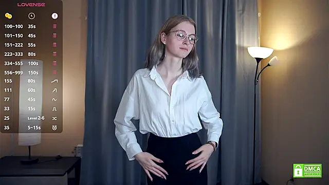 ToyaPletz online show from January 2026 07:17:02 PM