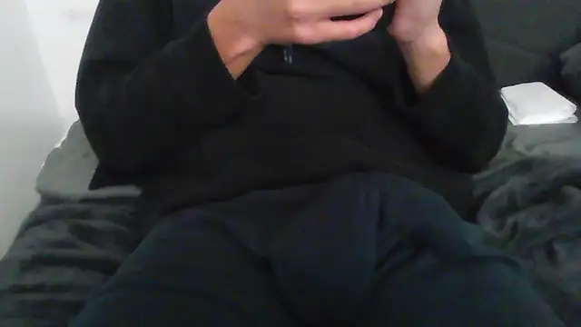 latinman7944 online show from February 2026 07:02:01 AM