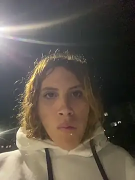 Labby18 online show from November 2025 12:32:02 AM