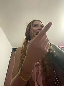 Labby18 online show from December 2025 03:24:02 AM