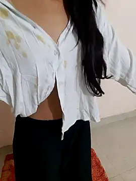 Snapshot of Alpee_kumri chatting on November 2025 05:04:02 PM Alpee kumri online show from November 2025 05:04:02 PM