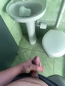 maiconsilva30- online show from February 2026 11:59:01 AM