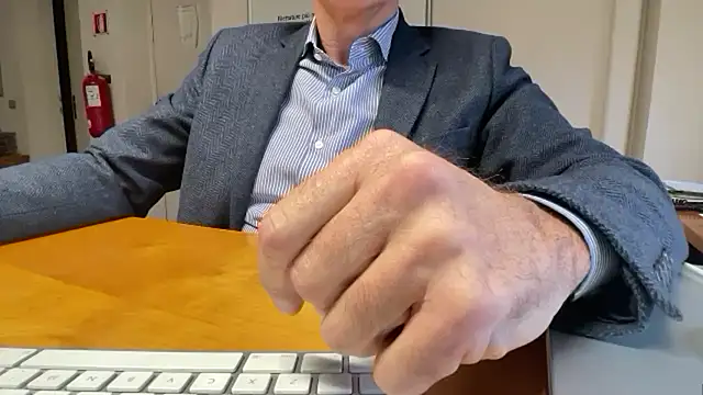 SimonZydar online show from November 2025 11:21:01 AM