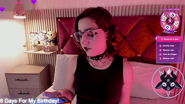 Snapshot of Kiri_Velvet chatting on May 2026 07:55:02 PM Kiri Velvet online show from May 2026 07:55:02 PM