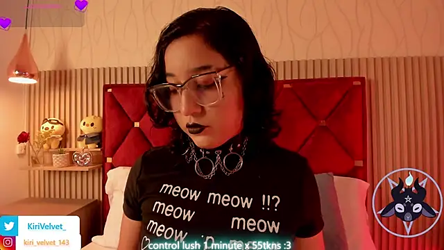 Snapshot of Kiri_Velvet chatting on May 2026 07:55:02 PM Kiri Velvet online show from May 2026 07:55:02 PM