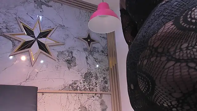 ZoeCollin online show from February 2026 07:42:02 PM