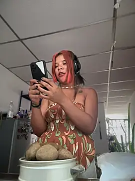 Snapshot of A_Good_Witch chatting on May 2026 04:04:02 PM A Good Witch online show from May 2026 04:04:02 PM