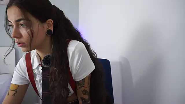 Snapshot of LianixLoverx chatting on November 2025 12:46:02 AM LianixLoverx online show from November 2025 12:46:02 AM