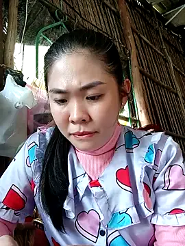 Lin-kute98 online show from March 2026 02:28:01 AM