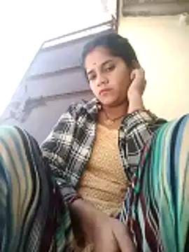 Snapshot of Dolly_baby34 chatting on December 2025 09:05:02 AM Dolly baby34 online show from December 2025 09:05:02 AM