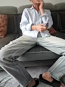 Snapshot of micai_fengbei chatting on May 2026 09:47:01 AM micai fengbei online show from May 2026 09:47:01 AM
