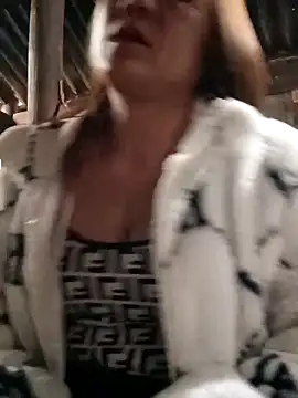 Lily-ross22 online show from January 2026 01:55:02 AM