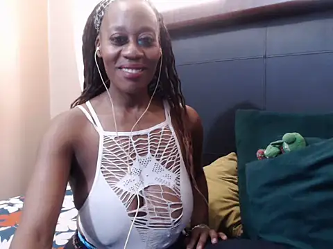 sweetcandyx24 online show from January 2026 12:32:02 PM
