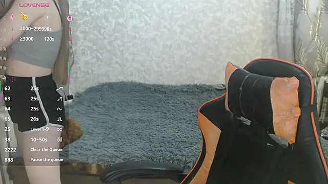 Snapshot of Ave_Costly chatting on December 2025 05:10:02 PM Ave Costly online show from December 2025 05:10:02 PM