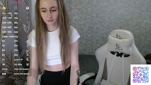 Snapshot of Ave_Costly chatting on January 2026 05:39:01 PM Ave Costly online show from January 2026 05:39:01 PM