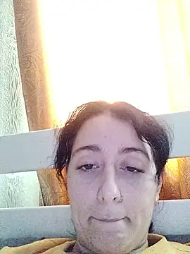 Snapshot of LoweredLockout chatting on January 2026 01:05:02 PM LoweredLockout online show from January 2026 01:05:02 PM