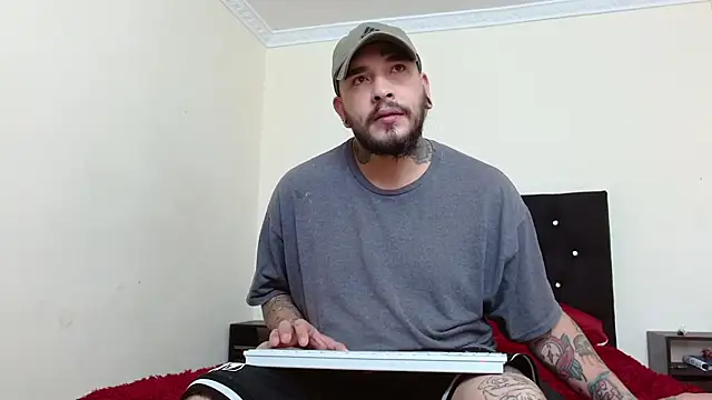 ARIA AND NICK online show from March 2026 03:49:01 PM