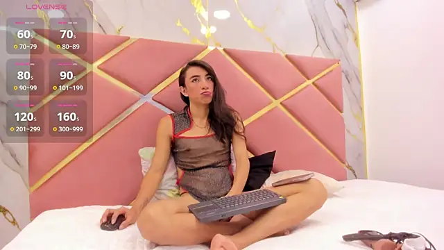 VALERIAQUEENTS   online show from December 2025 11:58:02 AM