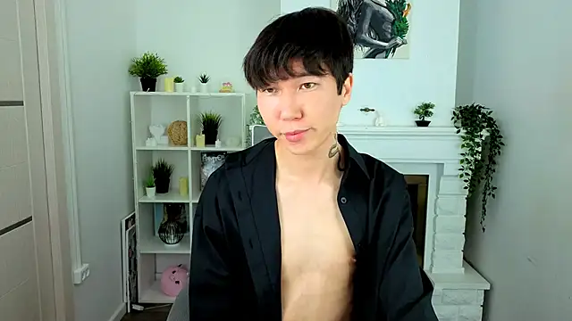 Snapshot of YugoAsian chatting on February 2026 12:32:01 PM YugoAsian online show from February 2026 12:32:01 PM