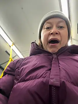 Brooke lover online show from February 2026 07:01:01 PM