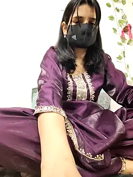 Snapshot of Sexolinaa chatting on May 2026 03:50:02 PM Sexolinaa online show from May 2026 03:50:02 PM