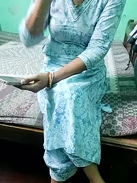 Snapshot of Myraajii chatting on February 2026 02:54:01 PM Myraajii online show from February 2026 02:54:01 PM