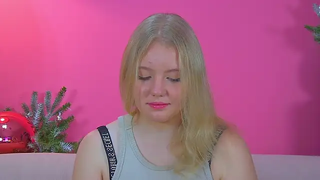 EmilyEvanse online show from December 2025 06:21:02 AM