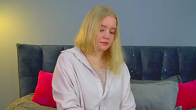 EmilyEvanse online show from January 2026 06:16:01 AM