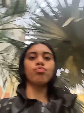 Snapshot of Miia_moonn chatting on November 2025 11:02:02 AM Miia moonn online show from November 2025 11:02:02 AM