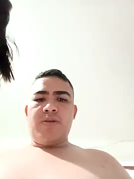 culona2417 online show from December 2025 11:32:01 PM